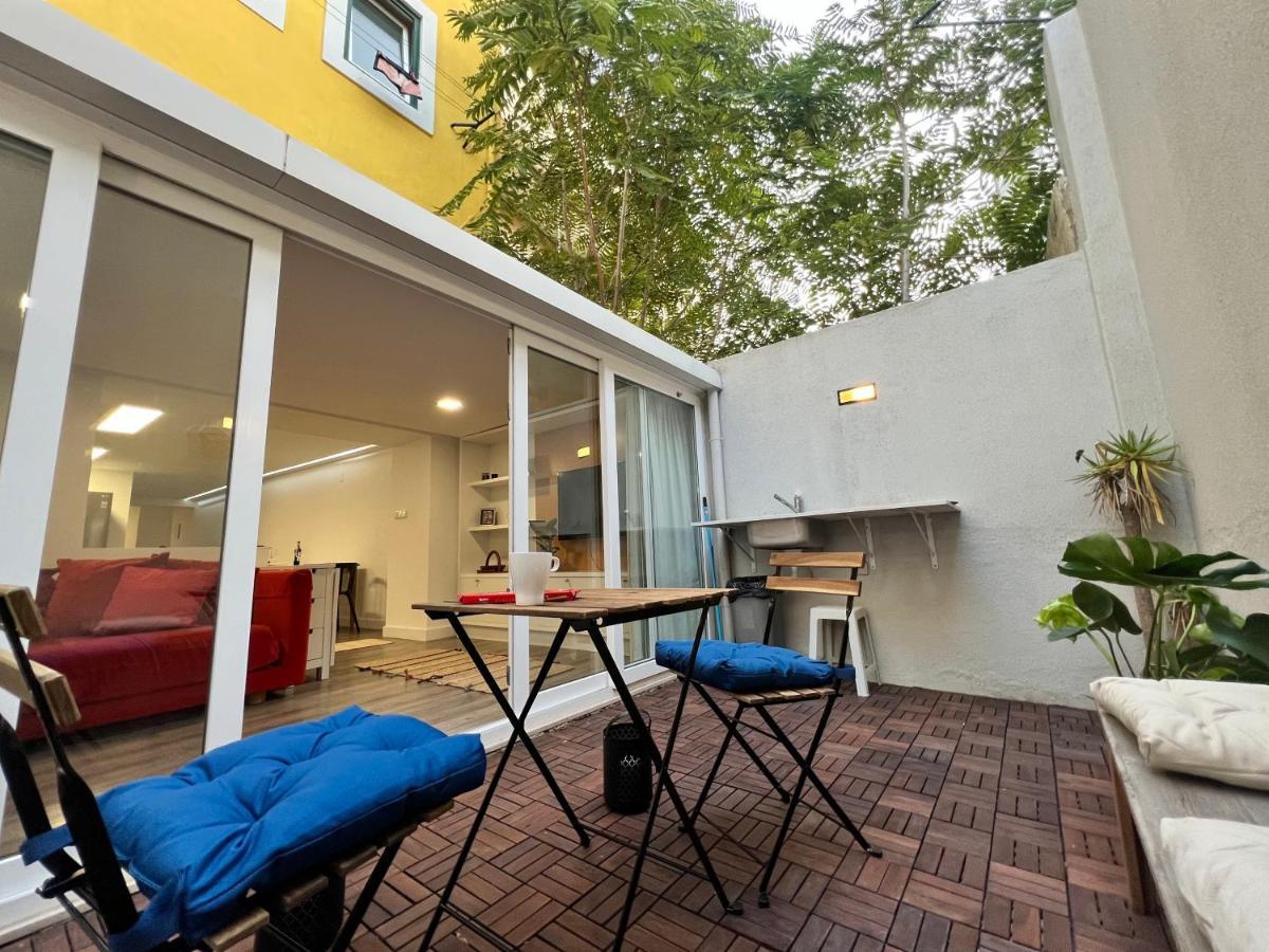 Central Retreat: Cozy Duplex With A Balcony Lejlighed